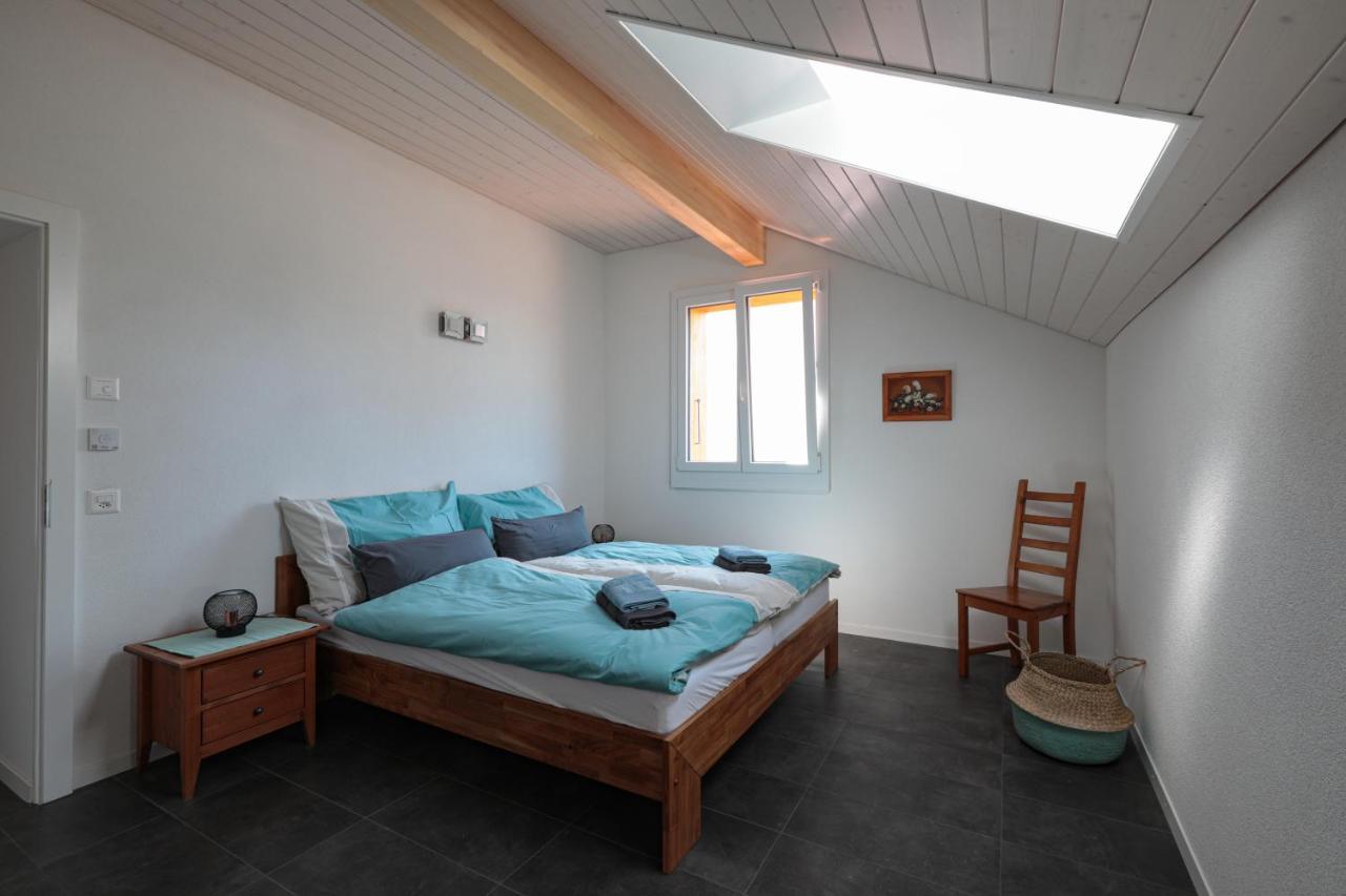 Apartamento Les Volets Bleus Morges Exterior foto